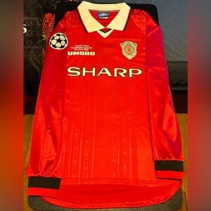 1998/99 Manchester United Long Sleeve Home Kit w/ Beckham #7